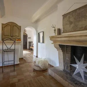  Apartment Mas Roseland